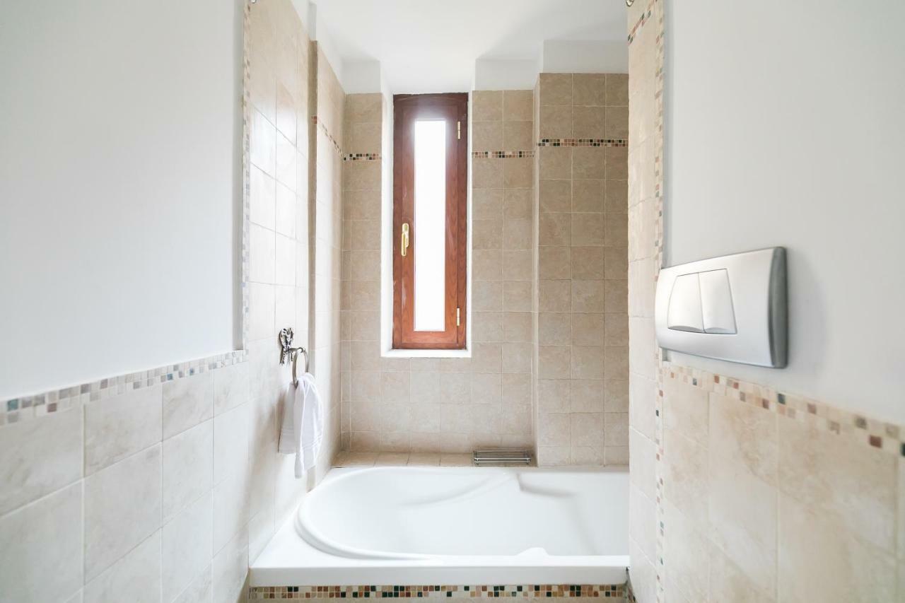 Vacanza Romana Guesthouse Exterior photo